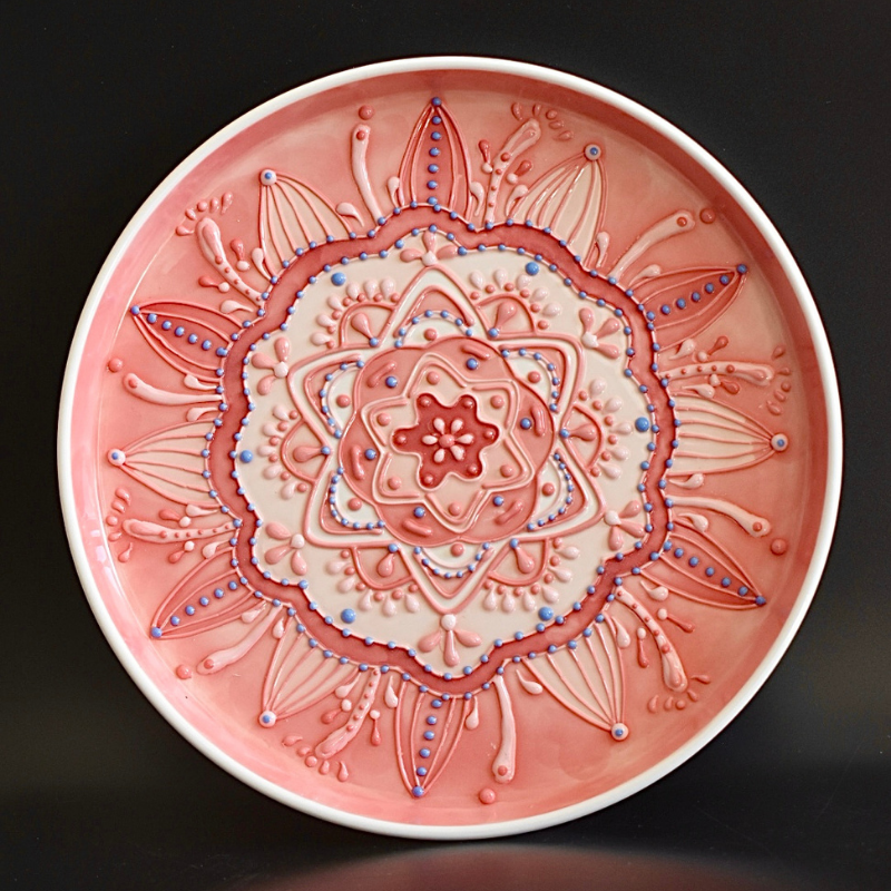 Traditional Patterns and Modern Techniques: Exploring the Potential of 3D Underglaze Decoration