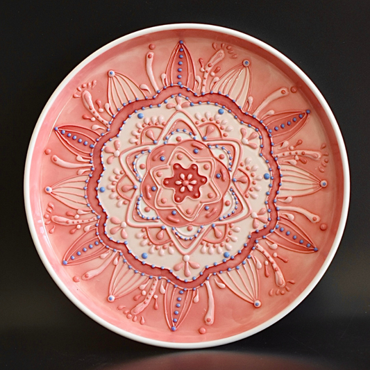 Traditional Patterns and Modern Techniques: Exploring the Potential of 3D Underglaze Decoration