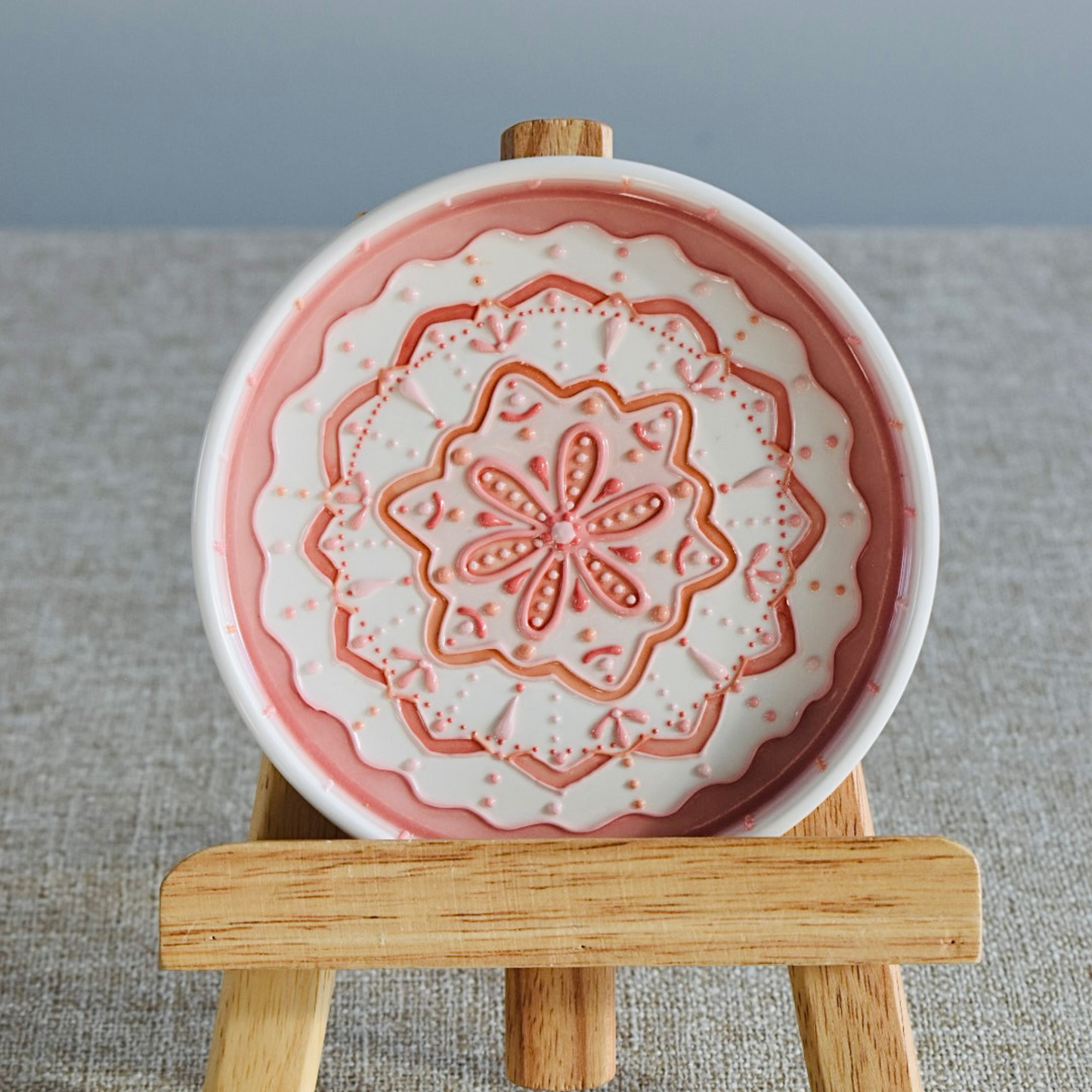 Marshmallow - Mandala Style 3D Underglazed Plate / S